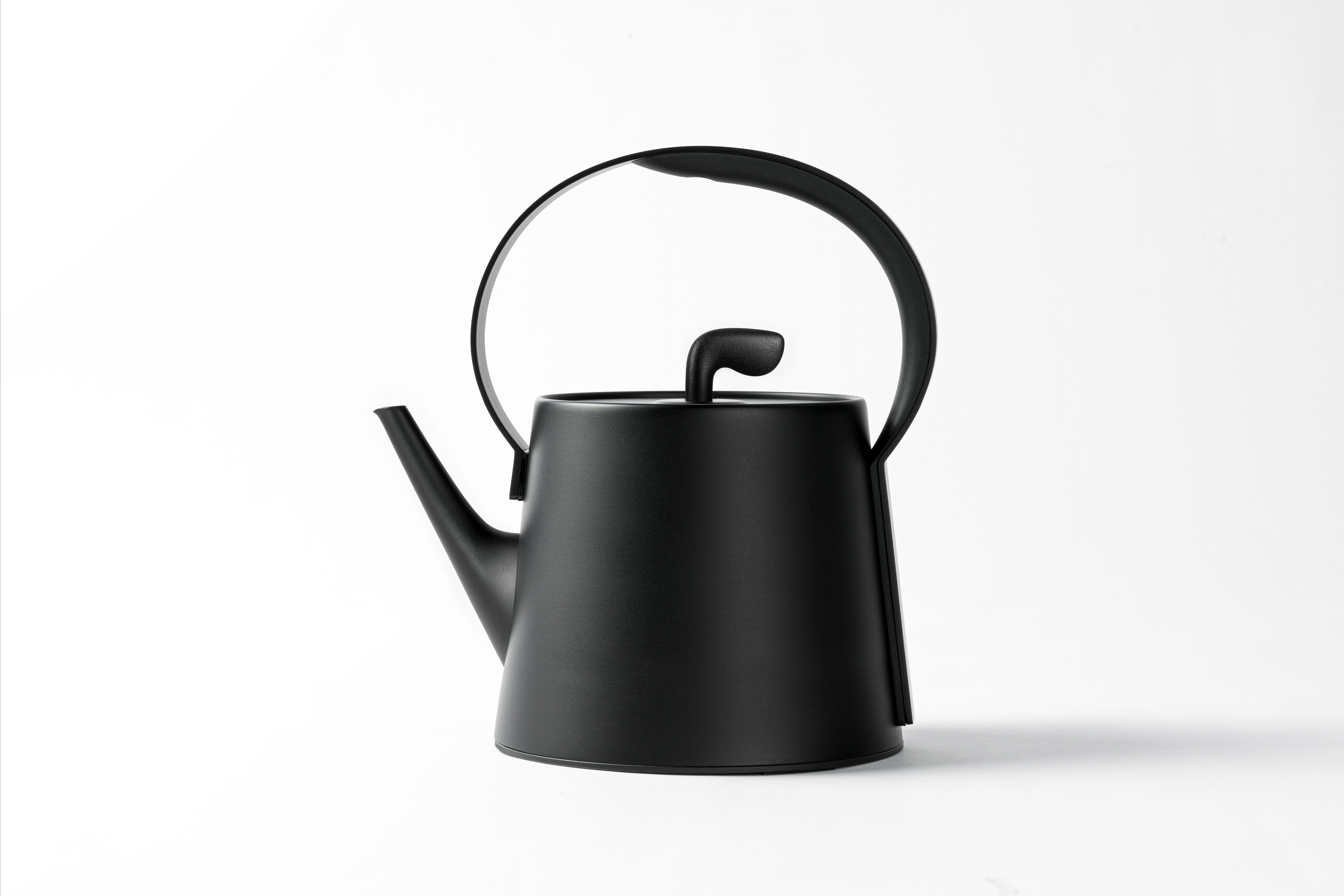 iF Design - Thermostatic Kettle