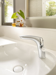 Insignia faucets collection