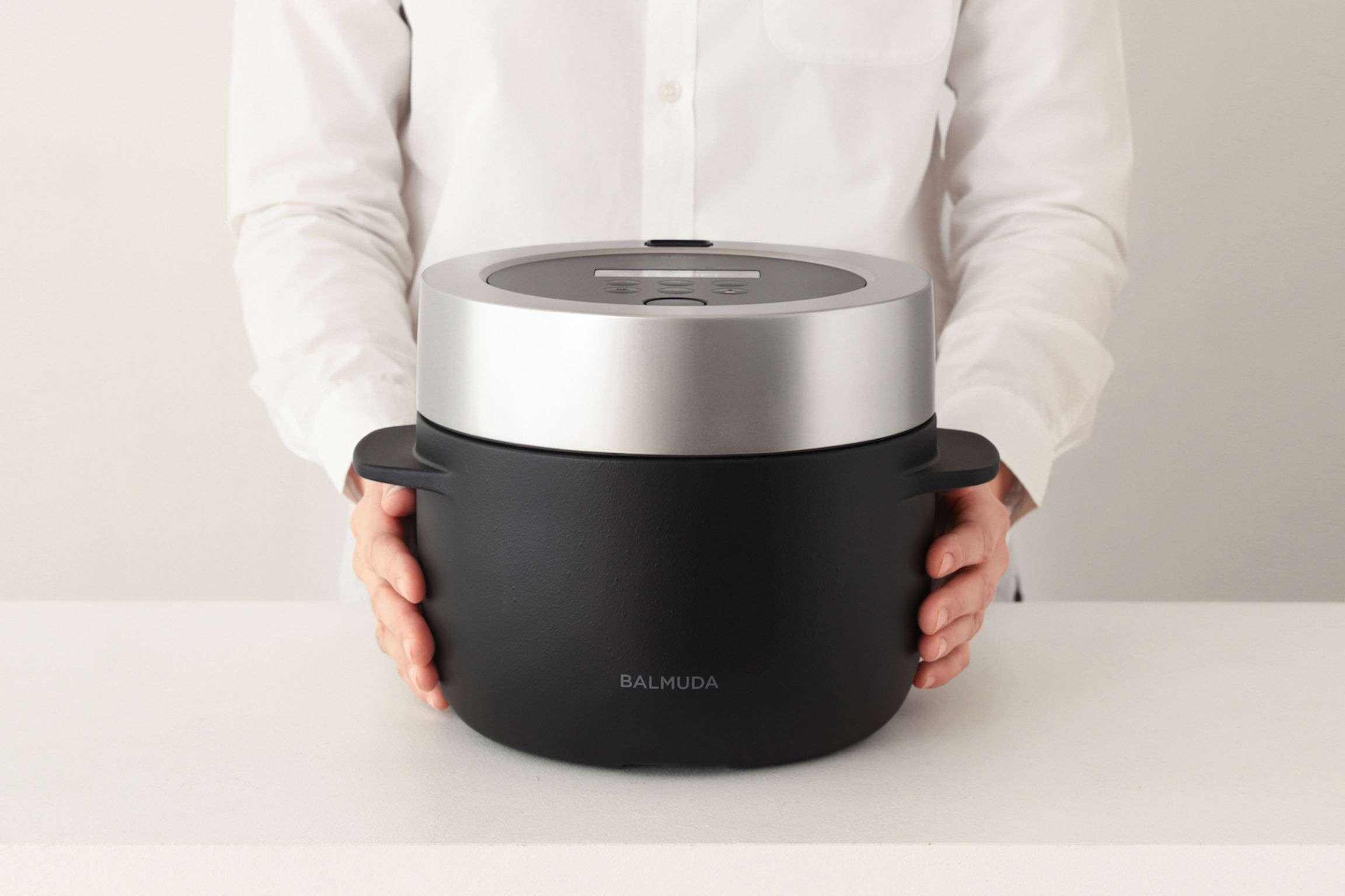 BIC CAMERA_English - -- Delicious Rice for the Best Meal -- “BALMUDA The  Gohan”!! BALMUDA which has been popular for their toaster is releasing a  steam rice cooker! Their rice cooker packs