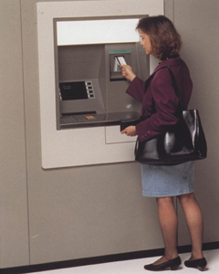 IBM 4738 Geldausgabeautomat