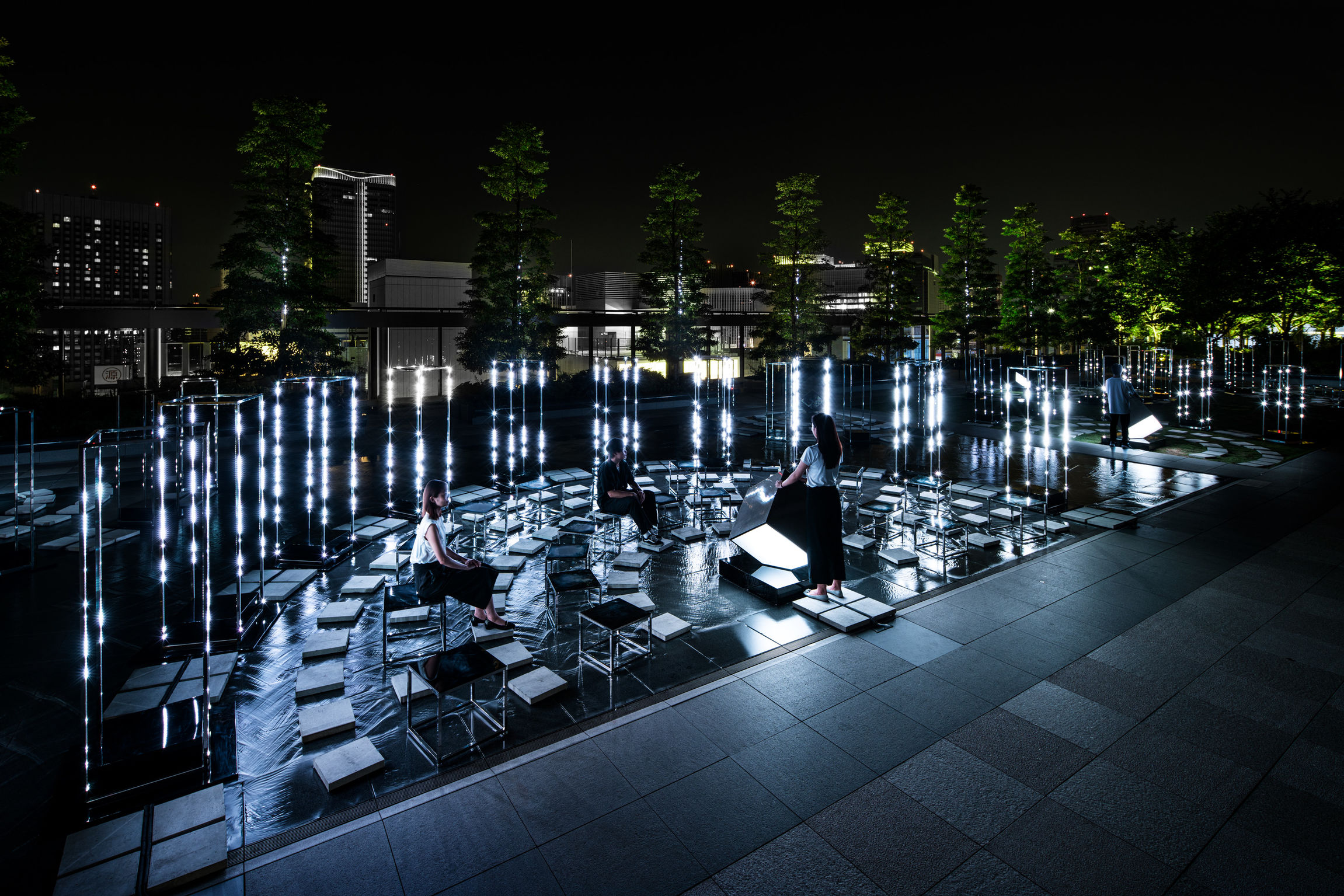 Roof Top Orchestra - a Garden to play sound